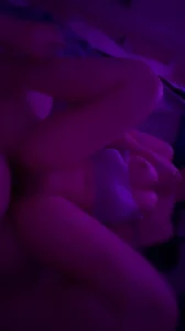 人妻